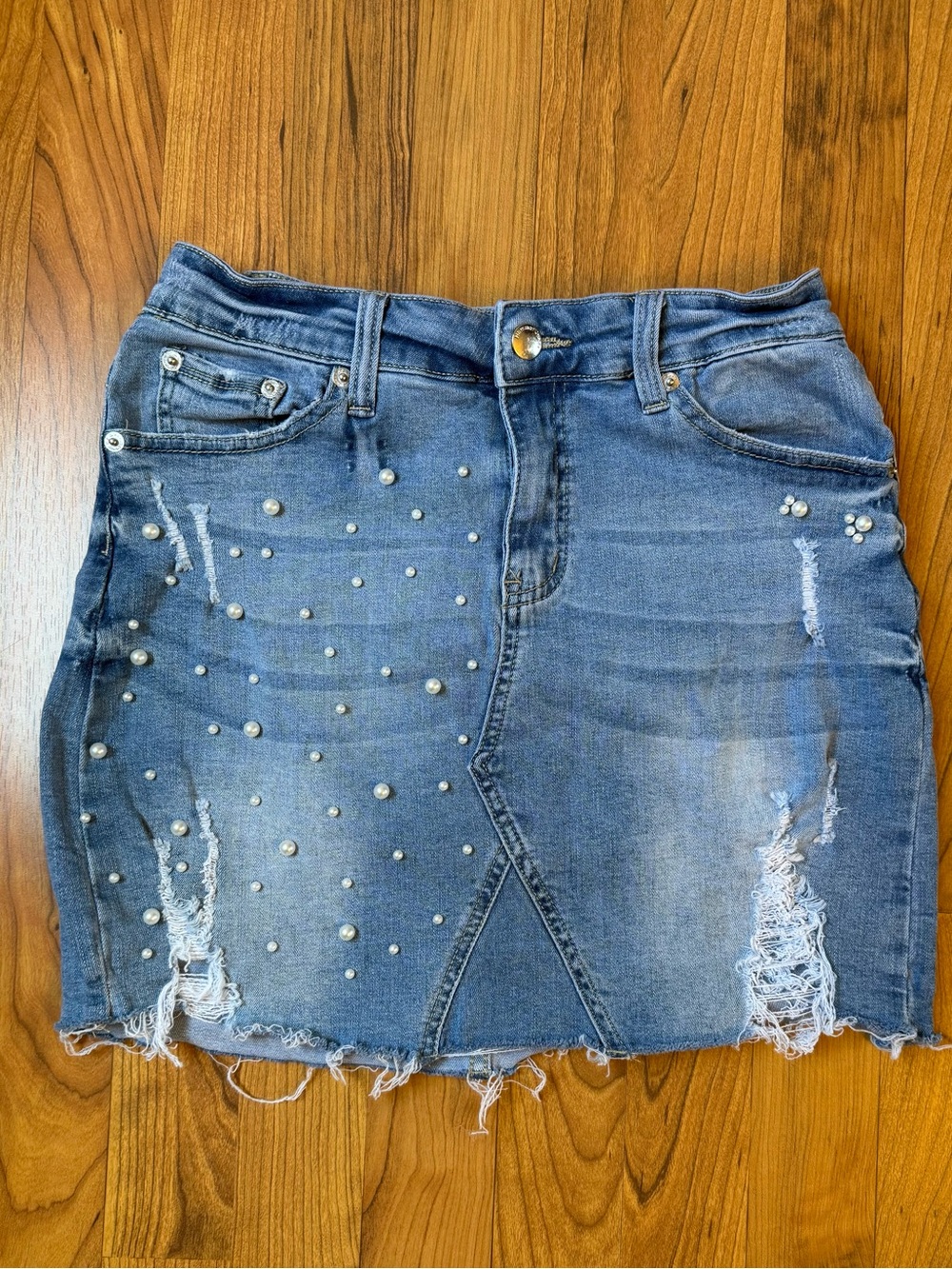 Pearl-Embellished Distressed Denim Skirt - Blue